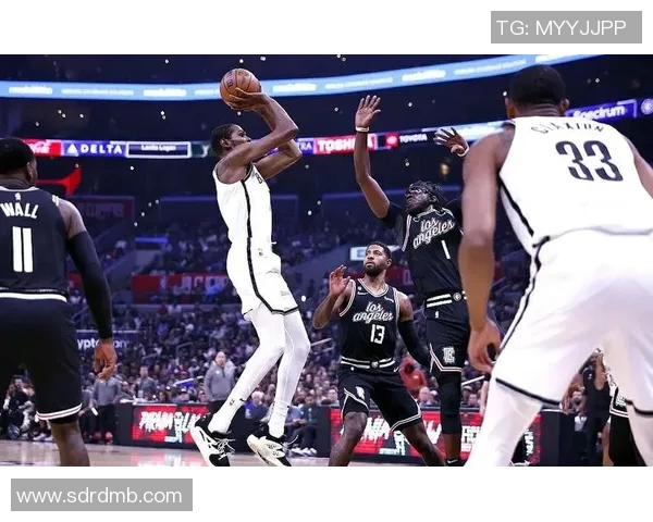 篮网与快船今日精彩对决回放全程回顾与赛后分析